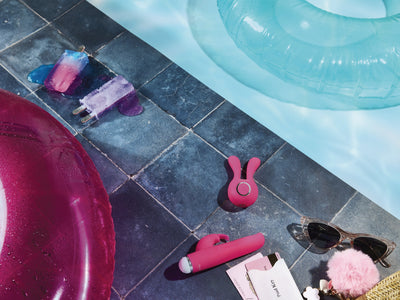 Waterproof vs Splashproof Toys: What's the Difference?